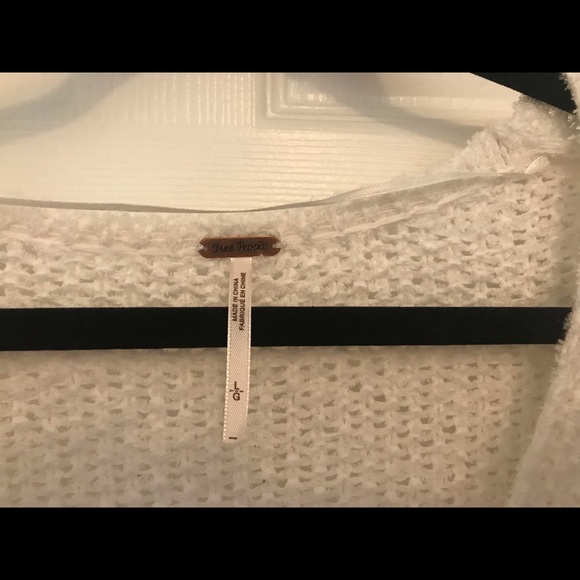 NWT Free People Coco V-Neck sweater - Picture 5 of 5